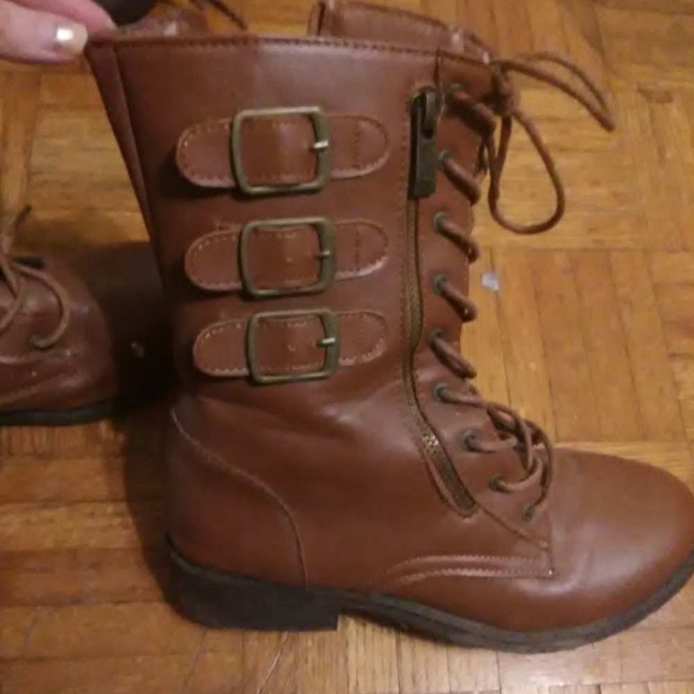 Brown boots